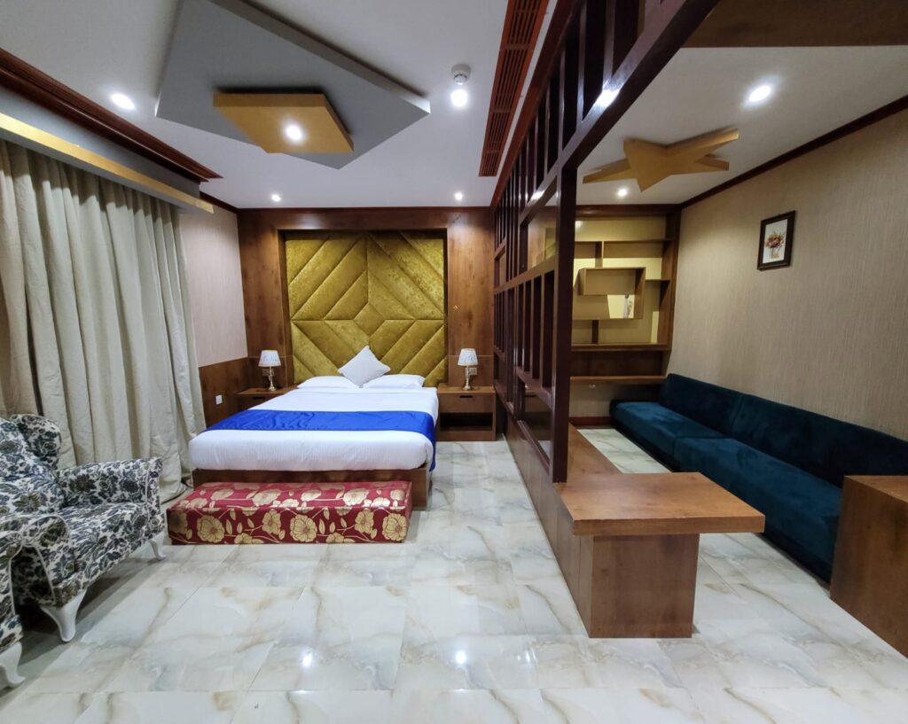 Junior suite with sofa