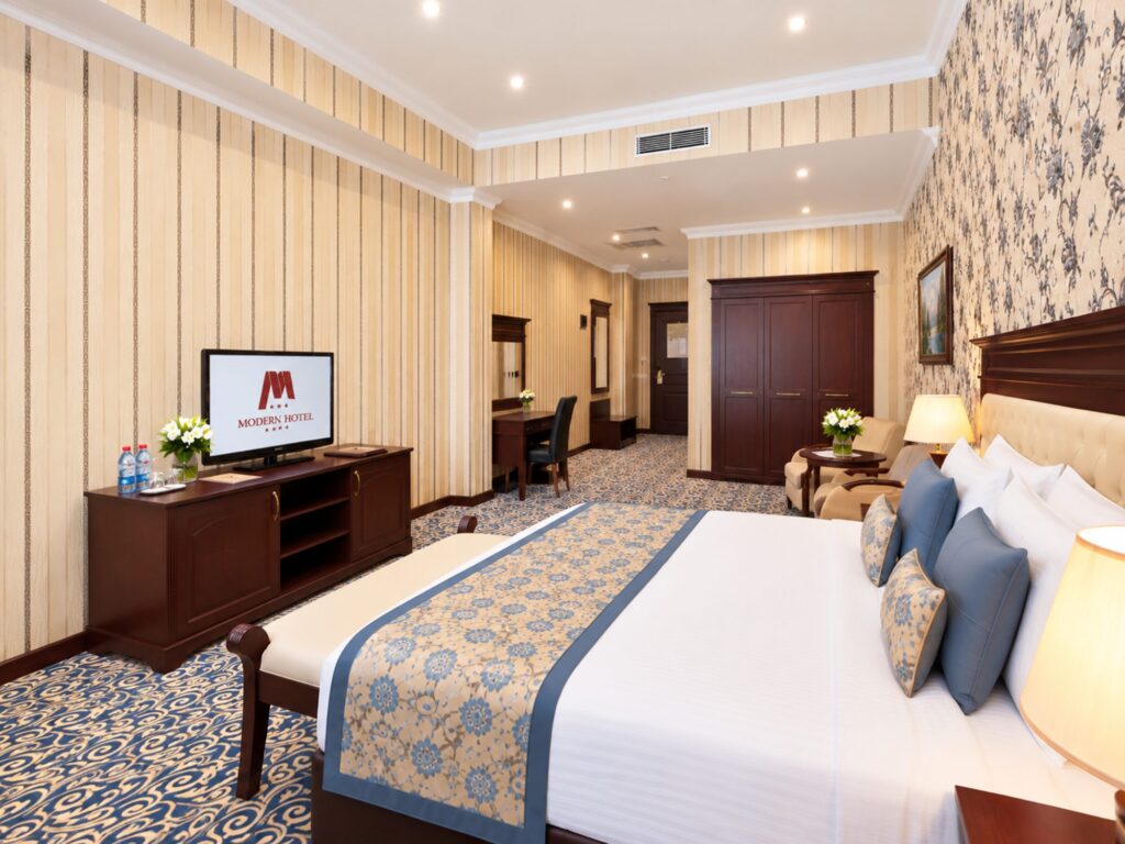Double or twin room, bed