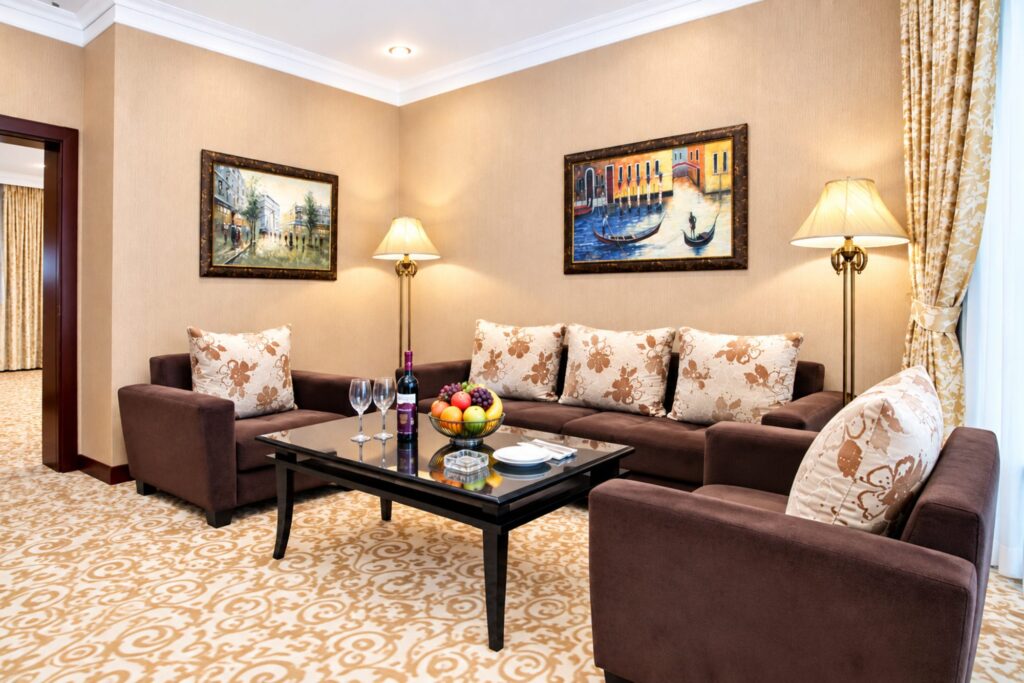 Royal suite, living room